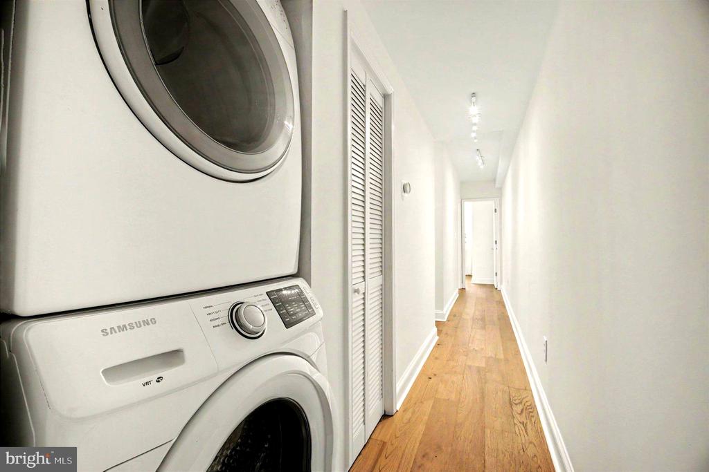 718 PARK ROAD NW Unit: 2