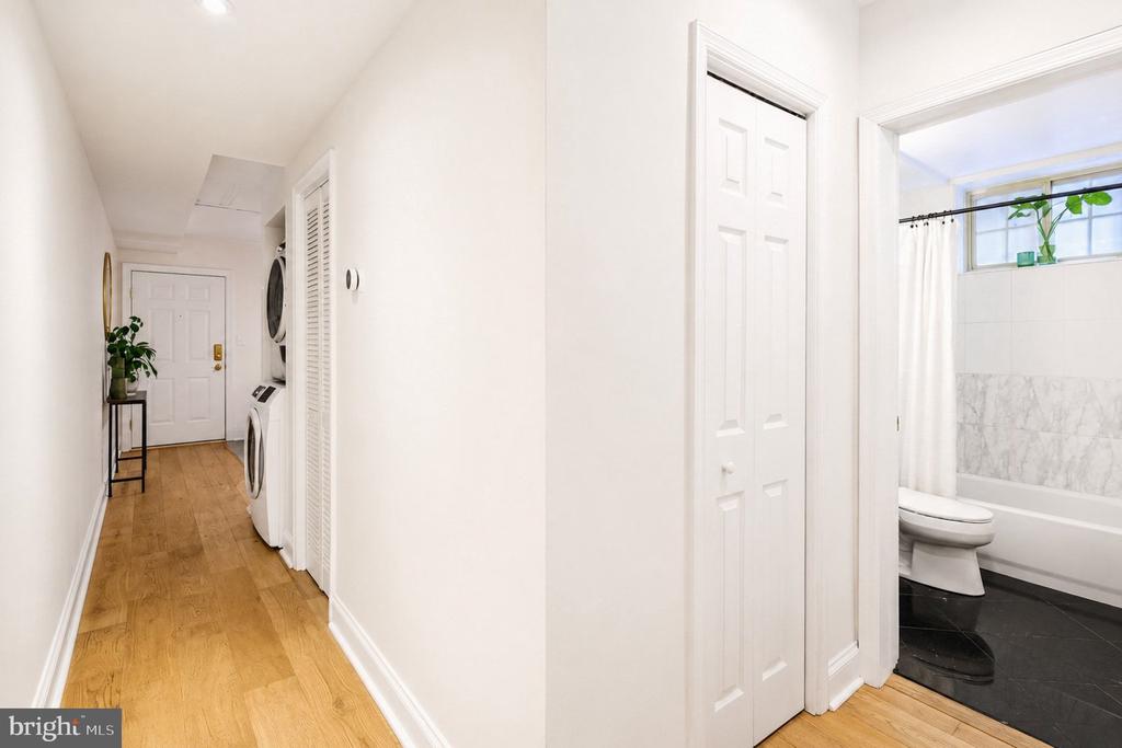 718 PARK ROAD NW Unit: 2
