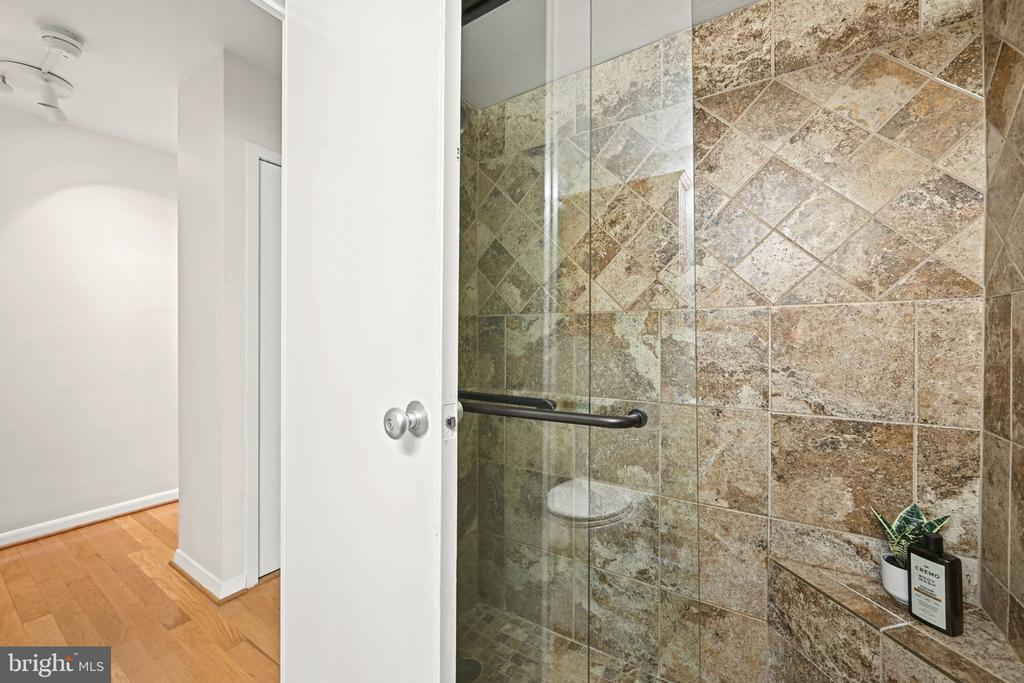 4600 CONNECTICUT AVENUE NW Unit: 222