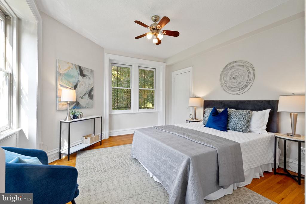 2456 20TH STREET NW Unit: 109