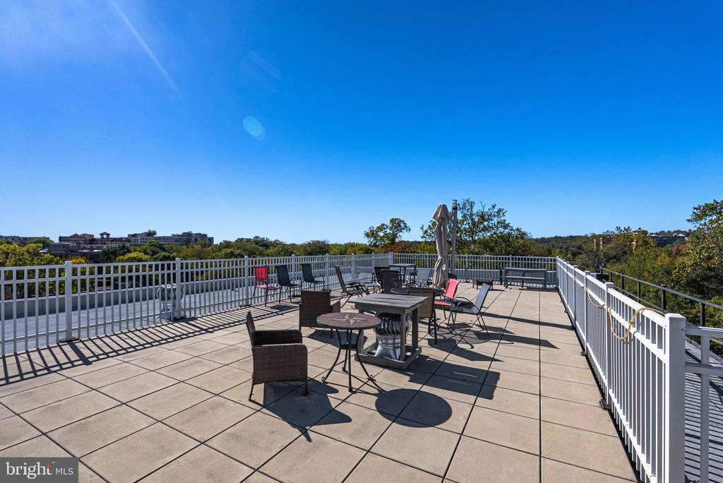 2456 20TH STREET NW Unit: 109