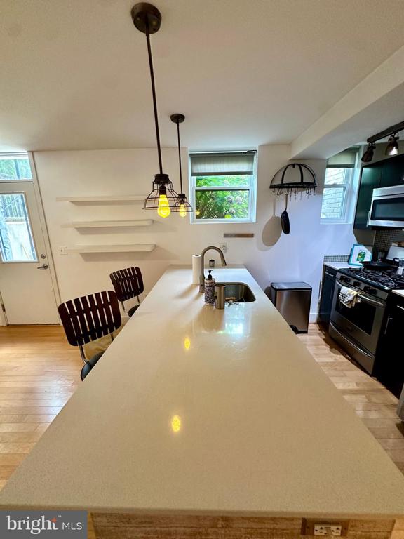 809 OTIS PLACE NW Unit: 4