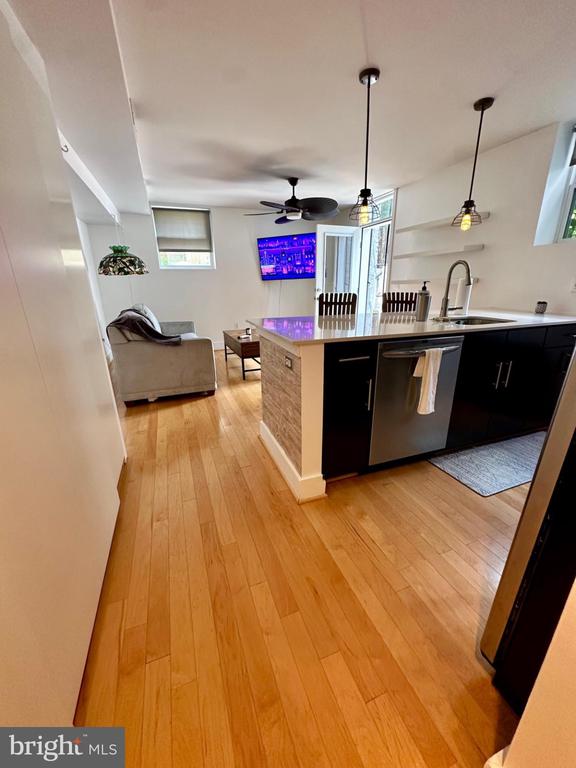 809 OTIS PLACE NW Unit: 4