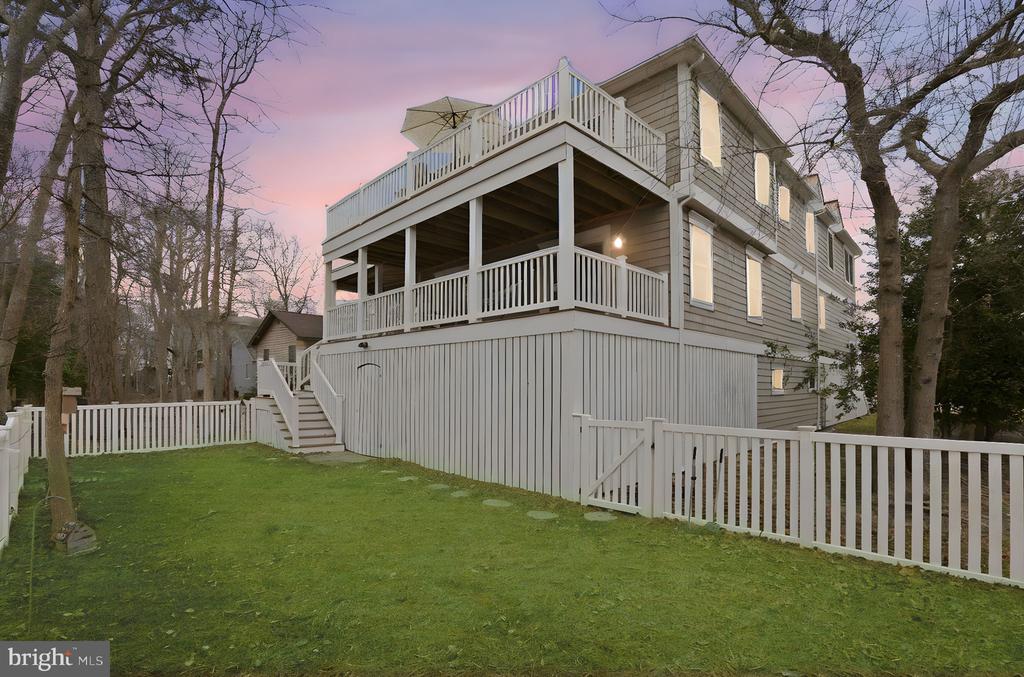 300 PARKWOOD STREET