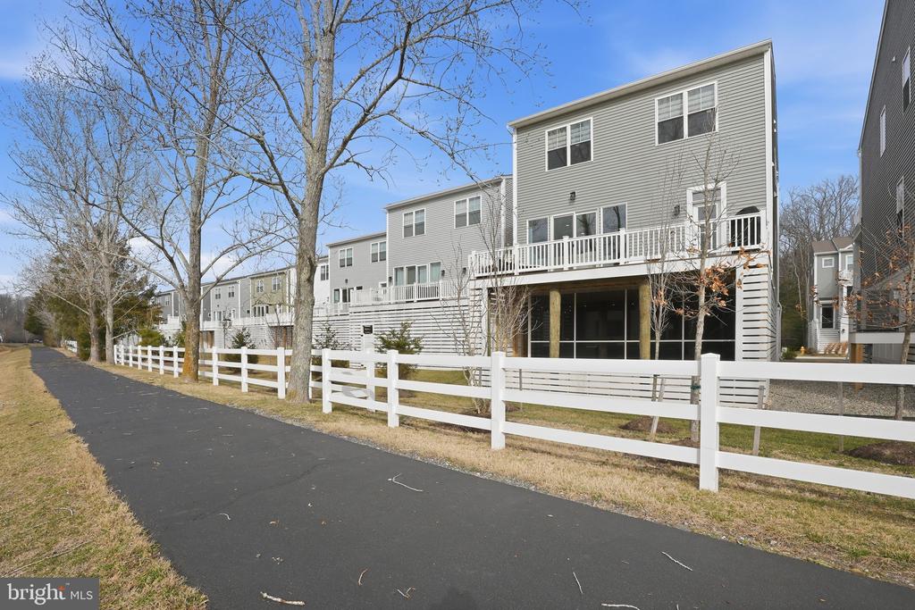 31461 WATERSHED LANE