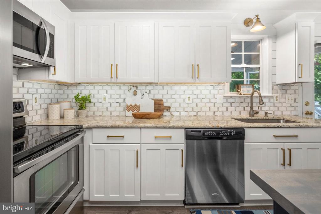 34008 ANNA MARIA DRIVE Unit: 115