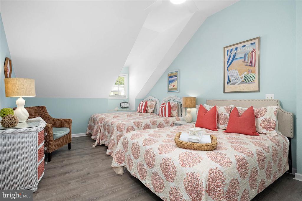 34008 ANNA MARIA DRIVE Unit: 115