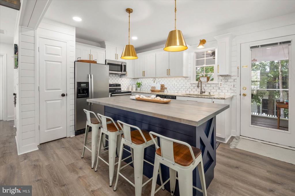 34008 ANNA MARIA DRIVE Unit: 115