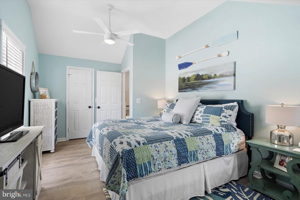 34008 ANNA MARIA DRIVE Unit: 115
