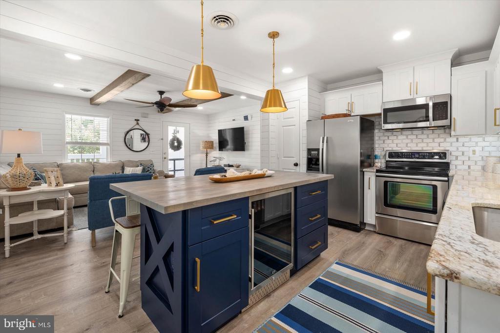 34008 ANNA MARIA DRIVE Unit: 115