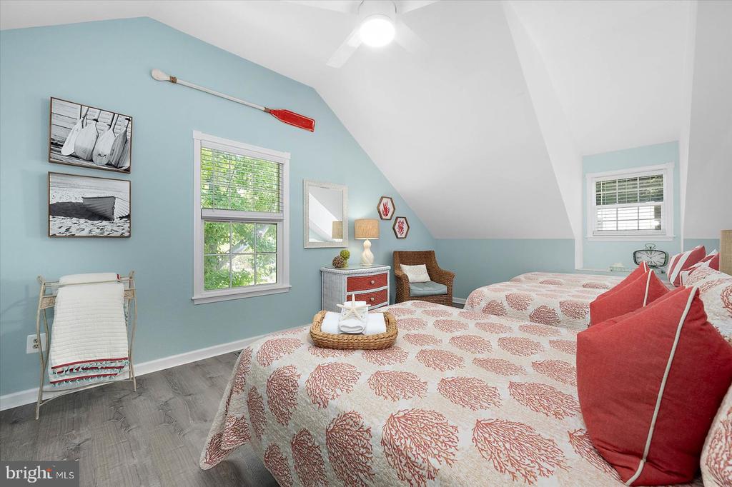 34008 ANNA MARIA DRIVE Unit: 115