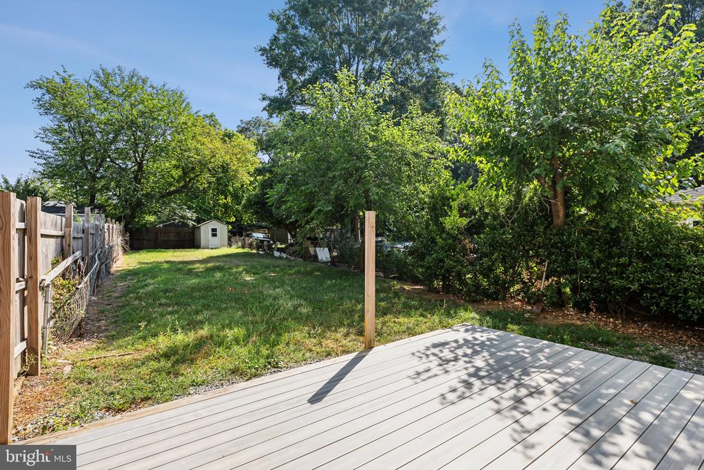 1112 FOREST DRIVE