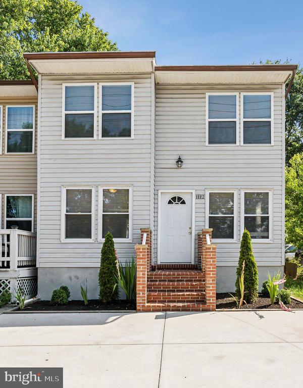1112 FOREST DRIVE
