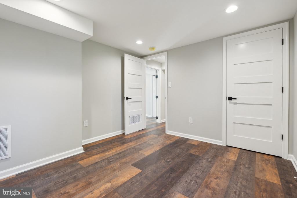 444 COMMUNITY ROAD