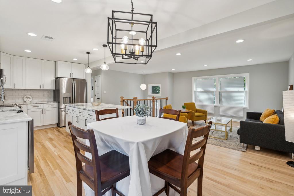 444 COMMUNITY ROAD