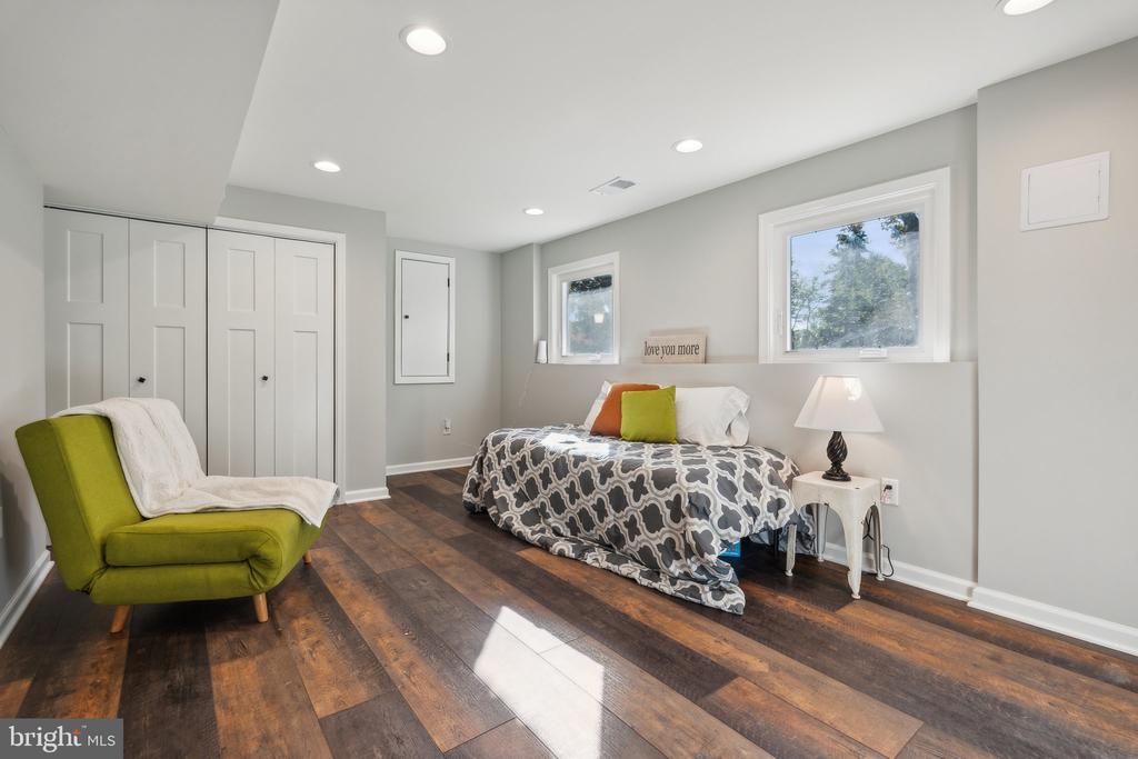 444 COMMUNITY ROAD
