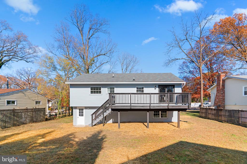 989 SAINT MARGARETS DRIVE
