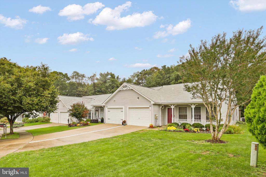 969 LANNA WAY