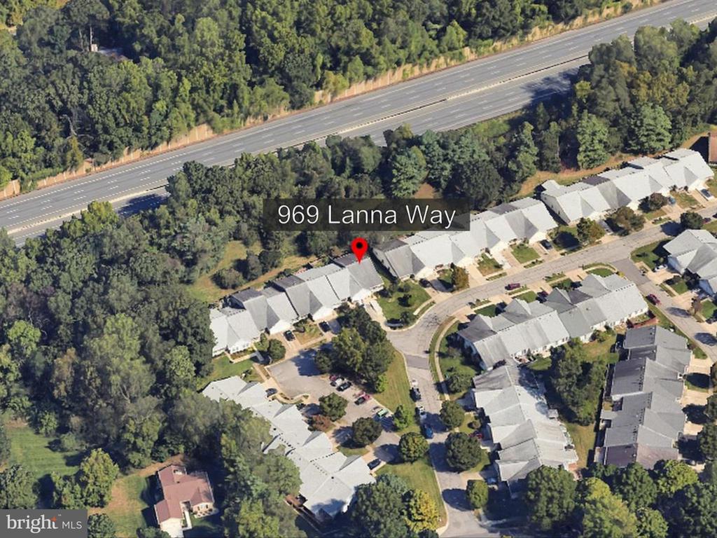969 LANNA WAY