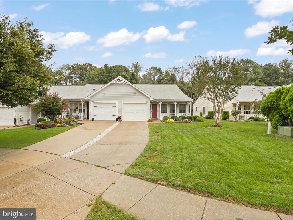969 LANNA WAY