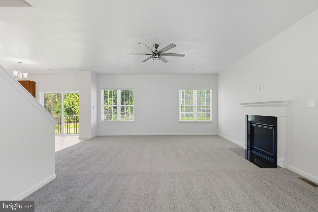1726 WILLARD WAY