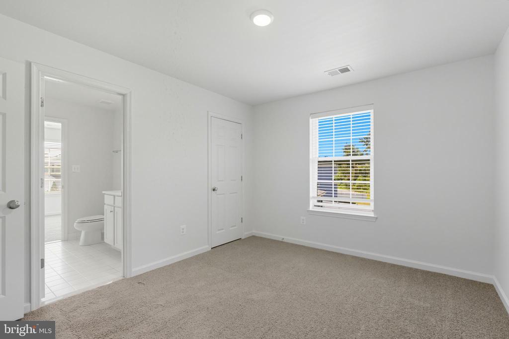 1726 WILLARD WAY