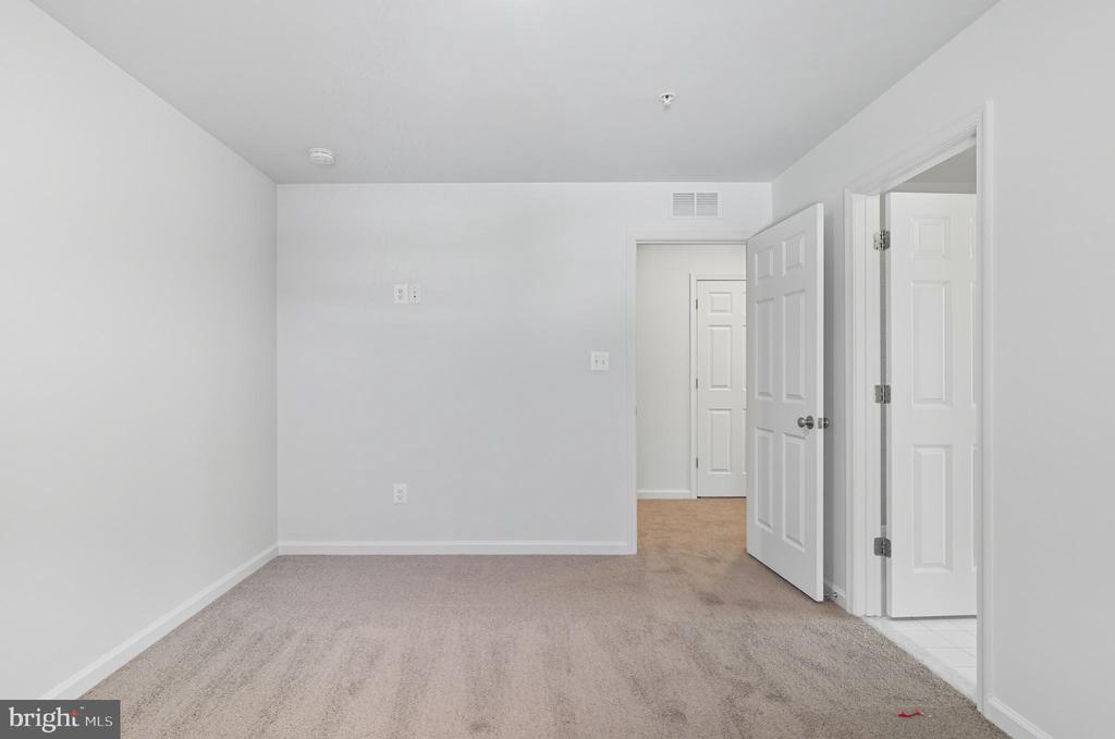 1726 WILLARD WAY