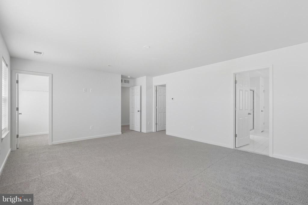 1726 WILLARD WAY