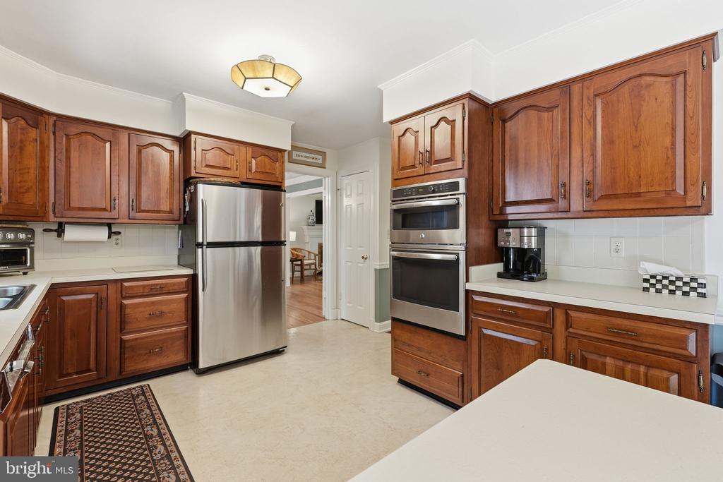 26 BELLEVIEW DRIVE