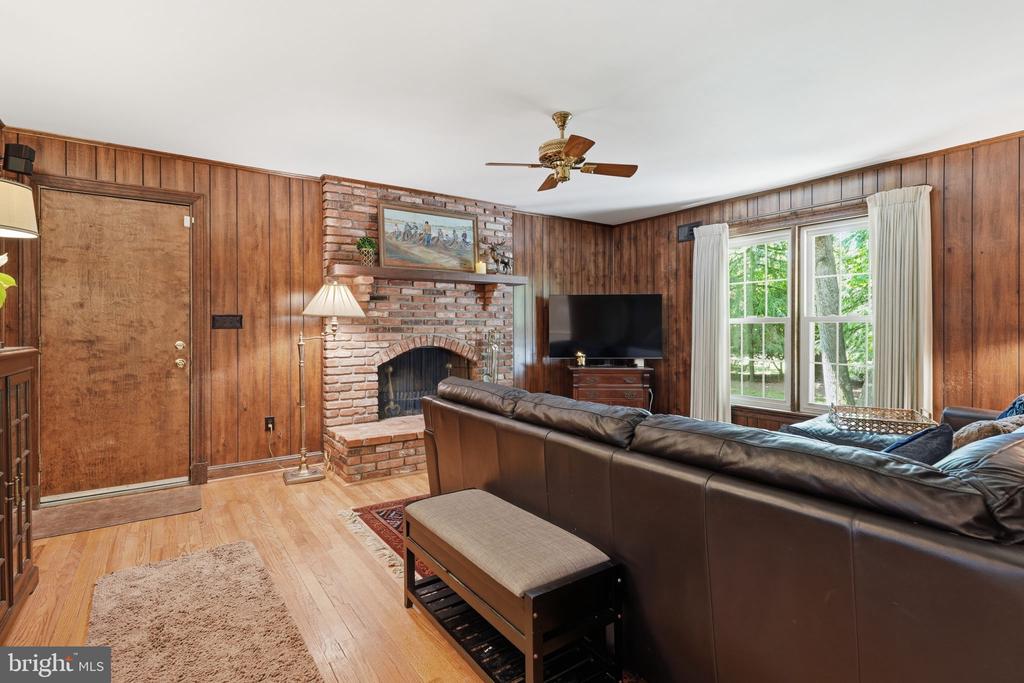 26 BELLEVIEW DRIVE