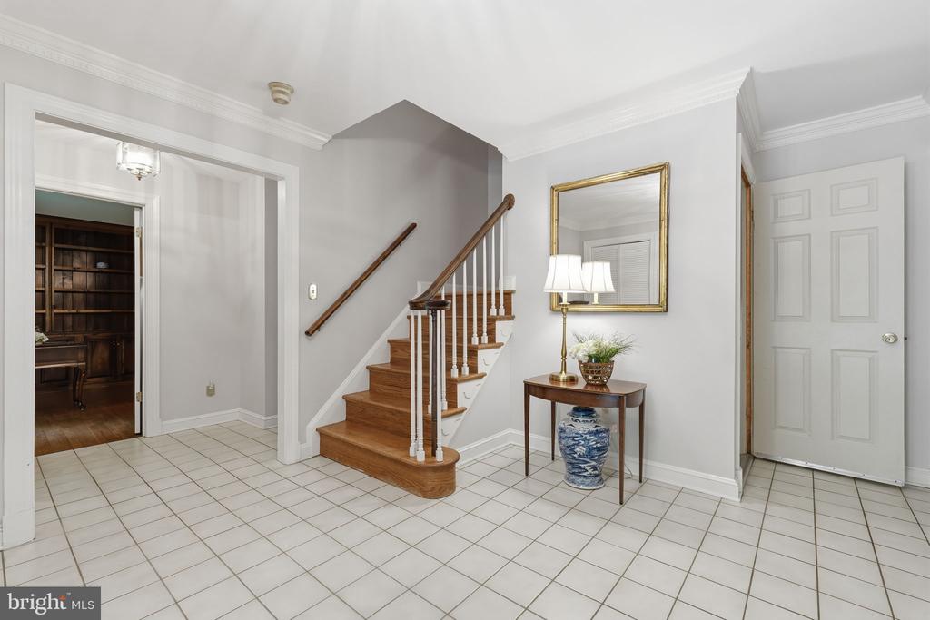 26 BELLEVIEW DRIVE