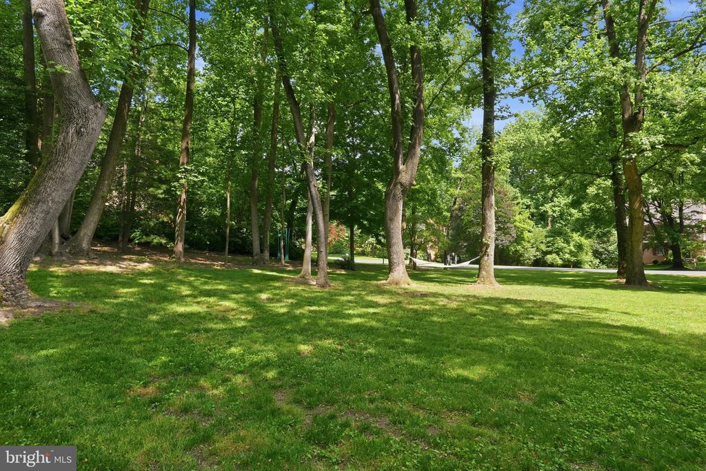 26 BELLEVIEW DRIVE