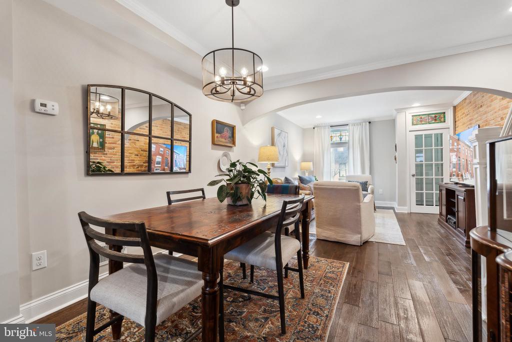 2905 FAIT AVENUE