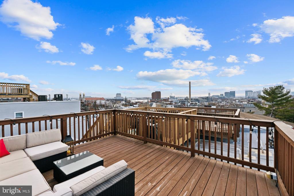 2905 FAIT AVENUE