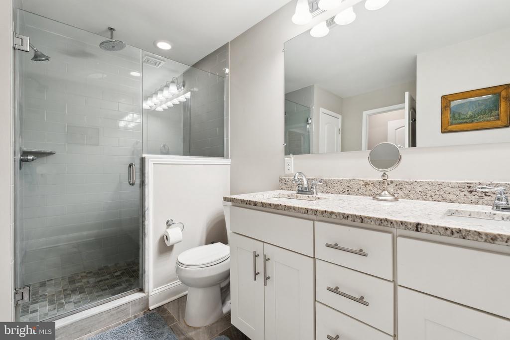 2905 FAIT AVENUE