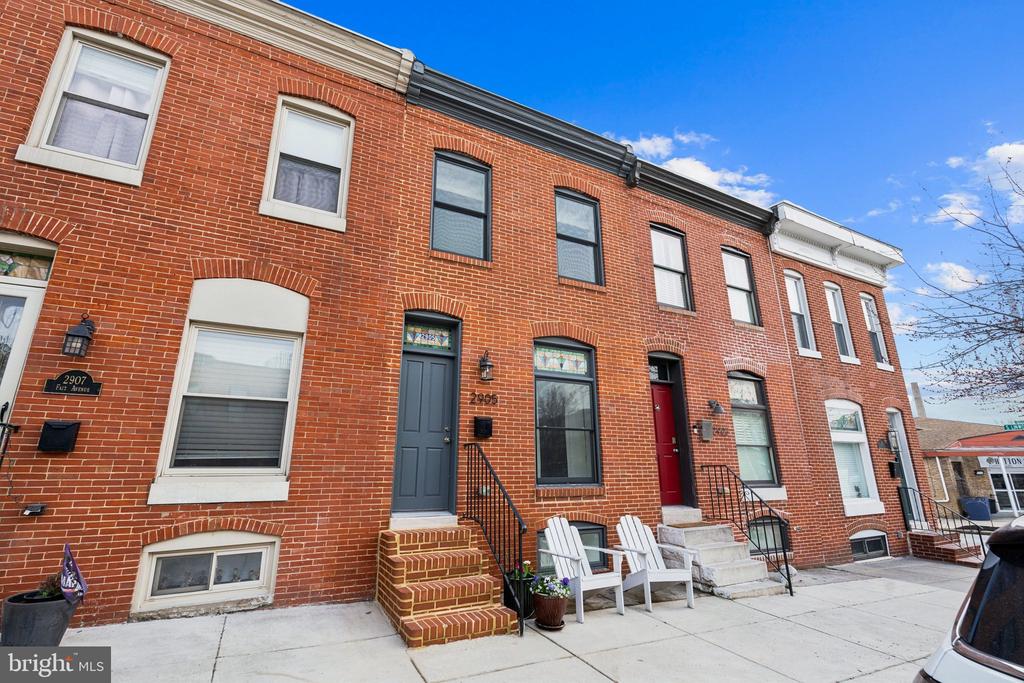 2905 FAIT AVENUE