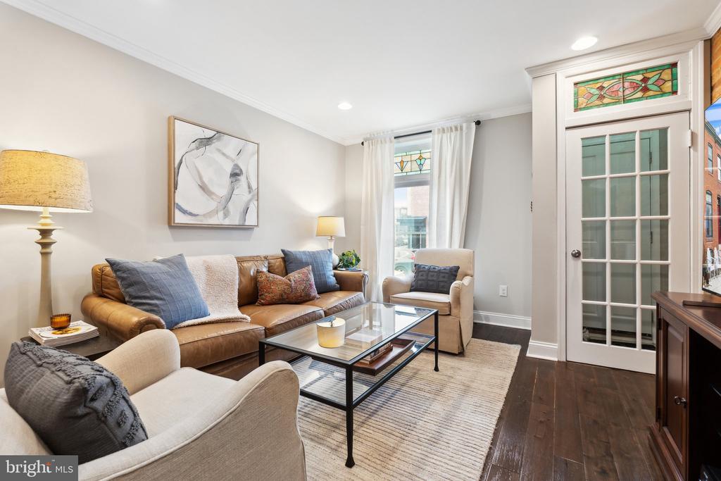 2905 FAIT AVENUE