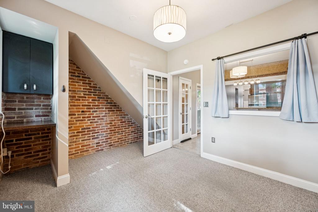 1412 LIGHT STREET Unit: 1
