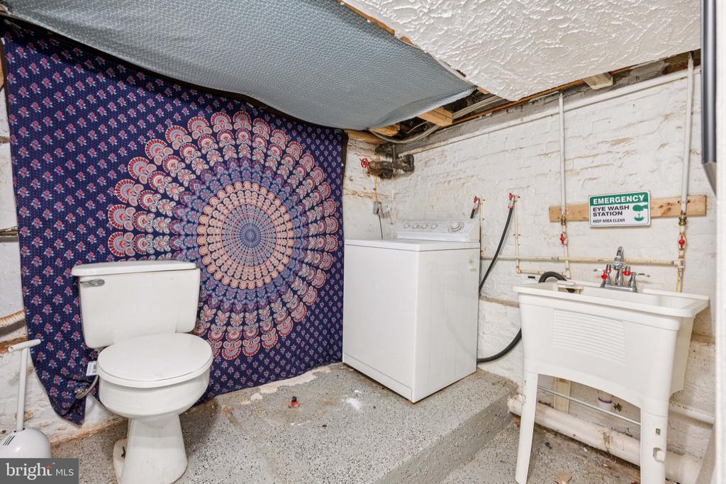 1412 LIGHT STREET Unit: 1