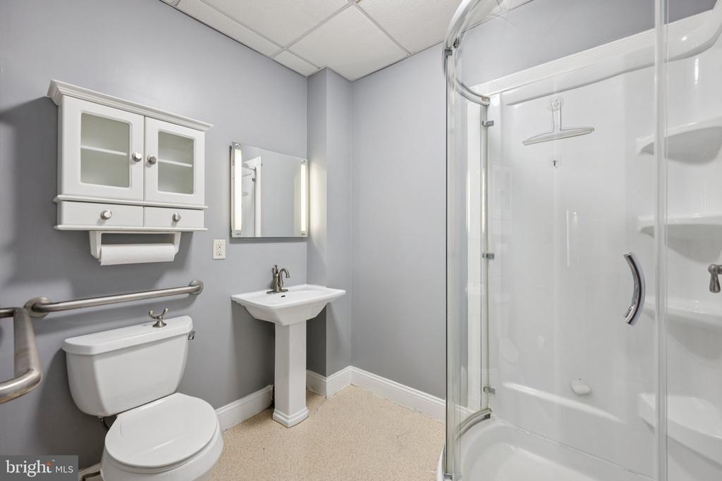 1412 LIGHT STREET Unit: 1