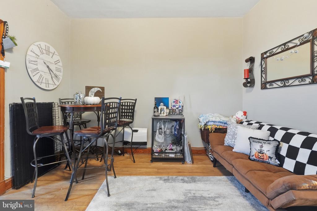 1412 LIGHT STREET Unit: 3