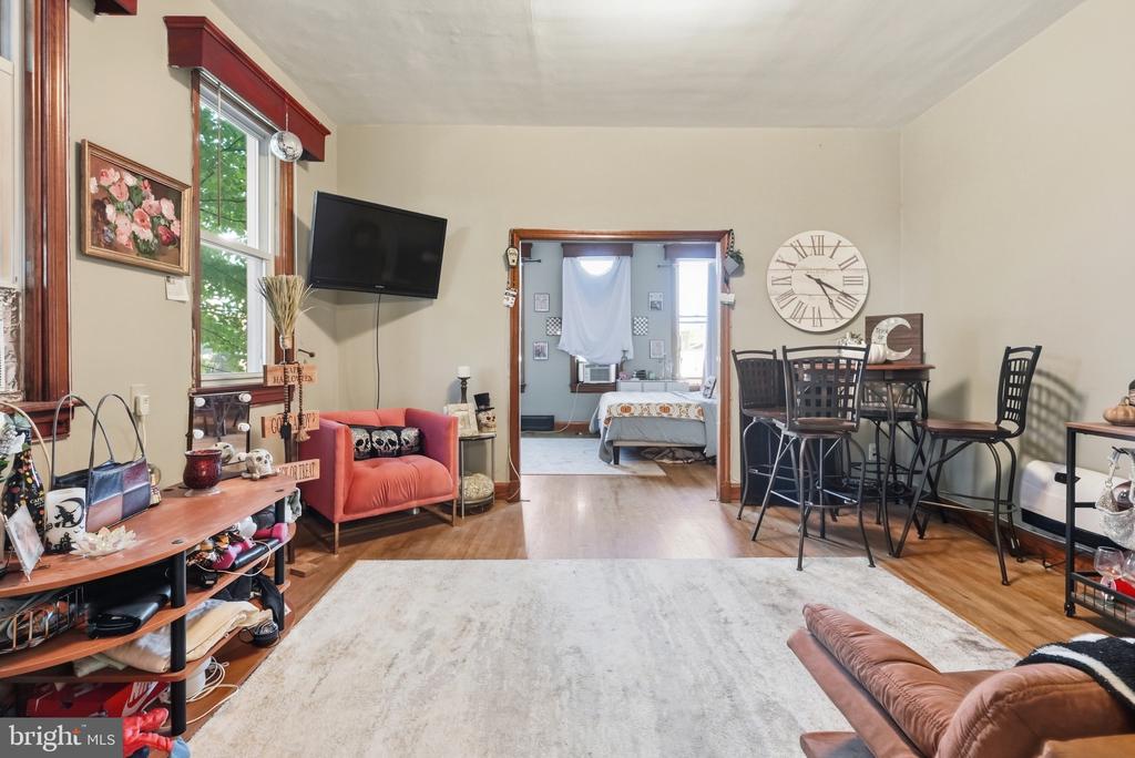 1412 LIGHT STREET Unit: 3