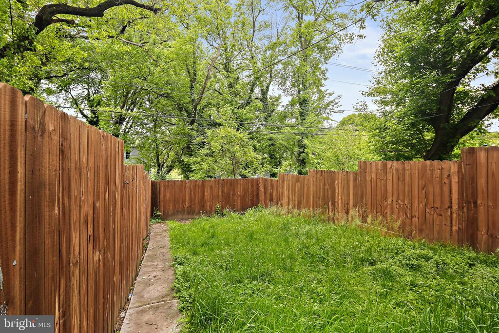 3924 REISTERSTOWN ROAD