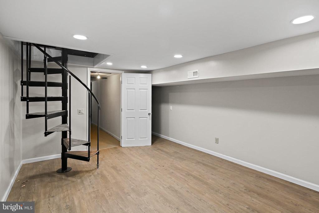 3924 REISTERSTOWN ROAD