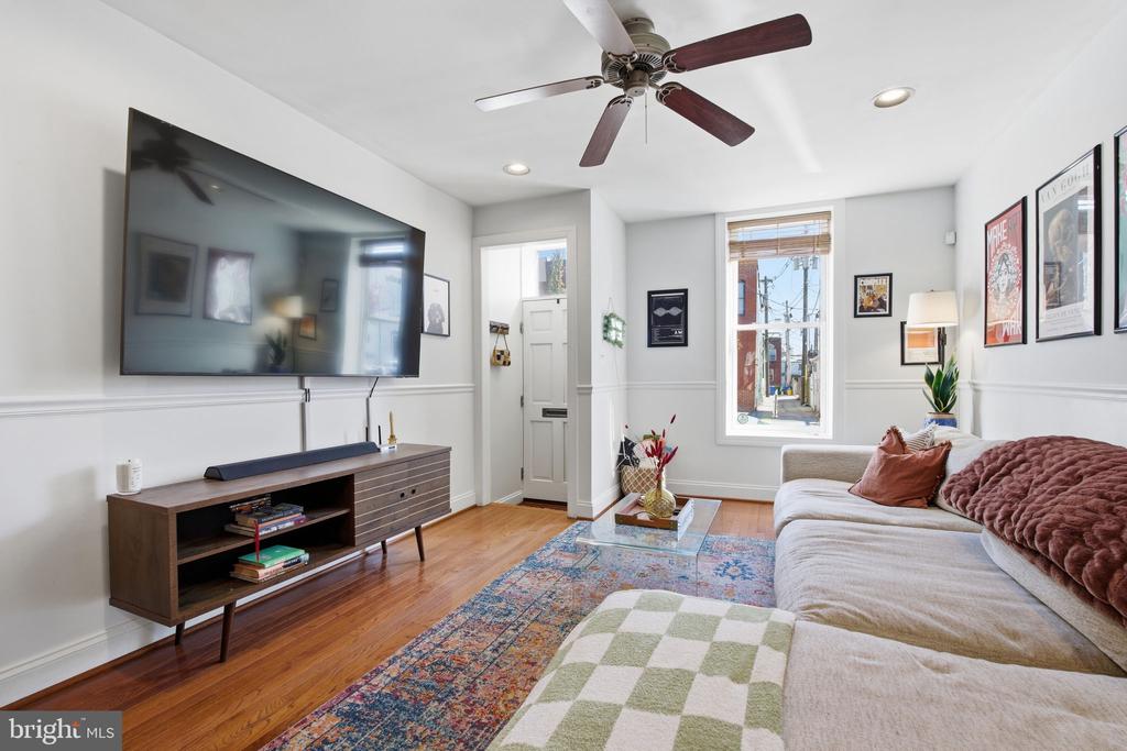 3312 FLEET STREET