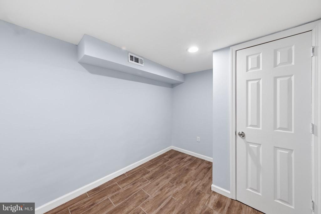 636 HILLVIEW