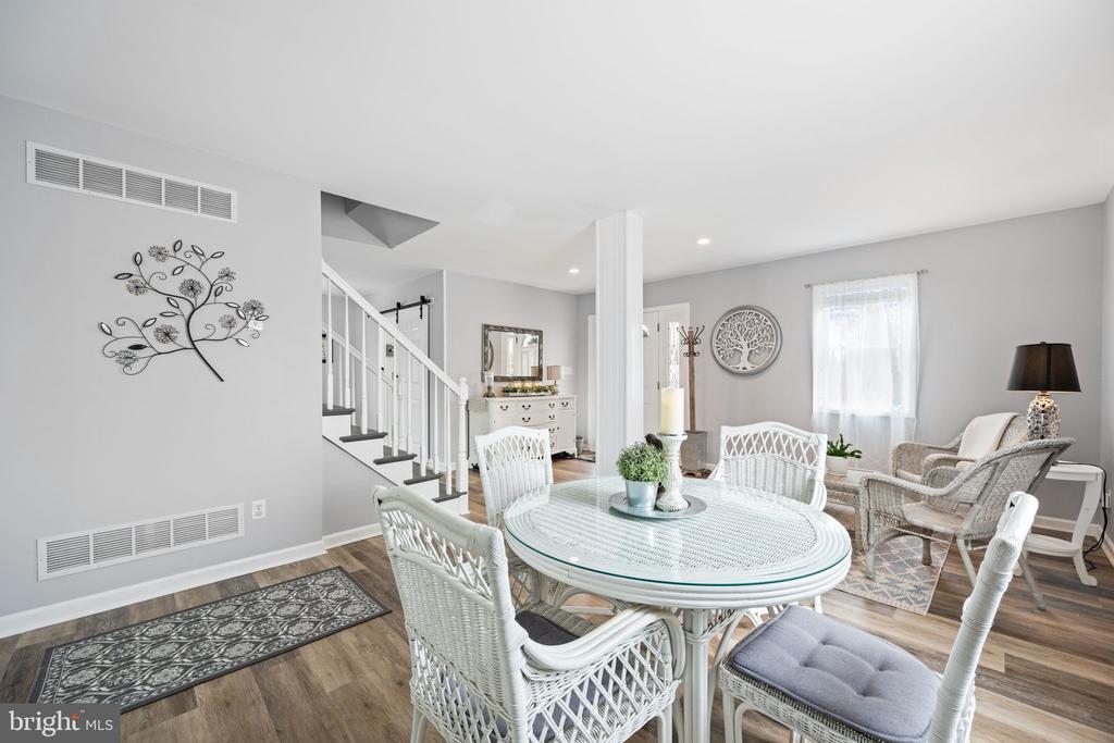 8223 BEAR CREEK DRIVE