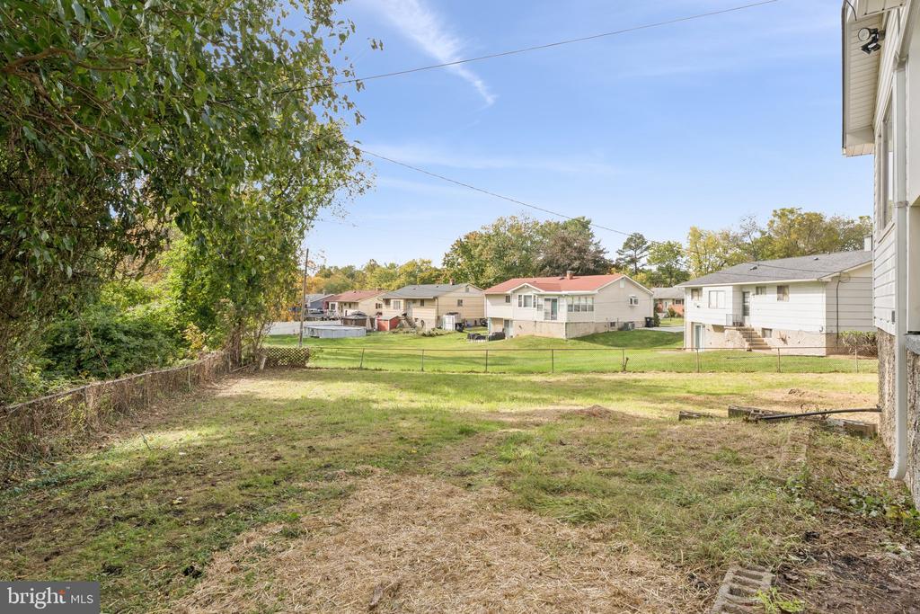 3402 COURTLEIGH DRIVE
