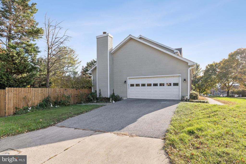 3649 EPPING FOREST WAY