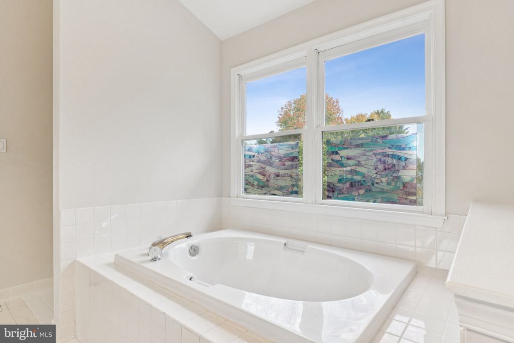 3649 EPPING FOREST WAY